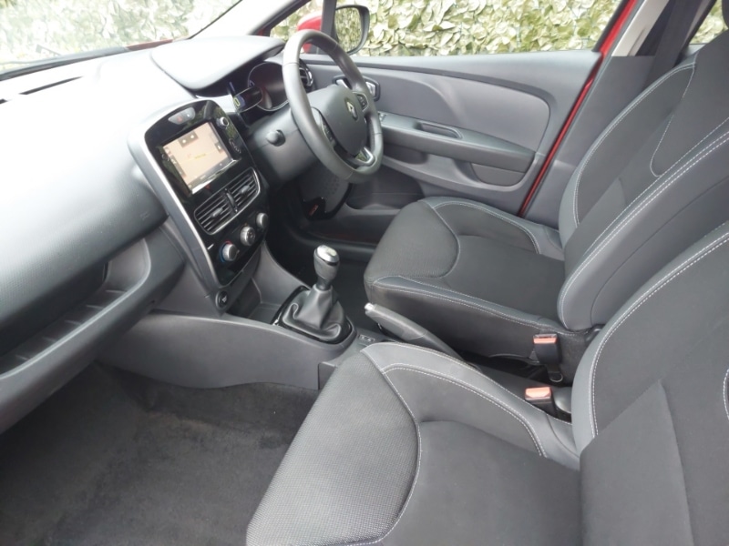 Used Renault Clio 2017 for sale - 76121129: Photo 5
