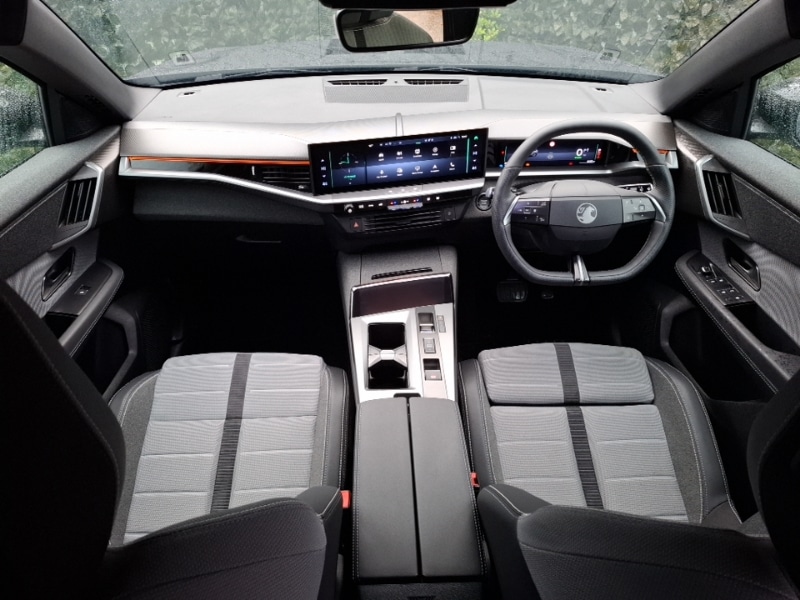 Used Vauxhall Grandland 2025 for sale - 76999998: Photo 2