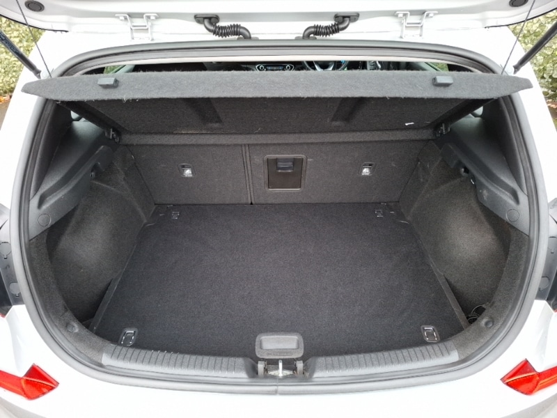 Used Hyundai i30 2017 for sale - 76967297: Photo 8