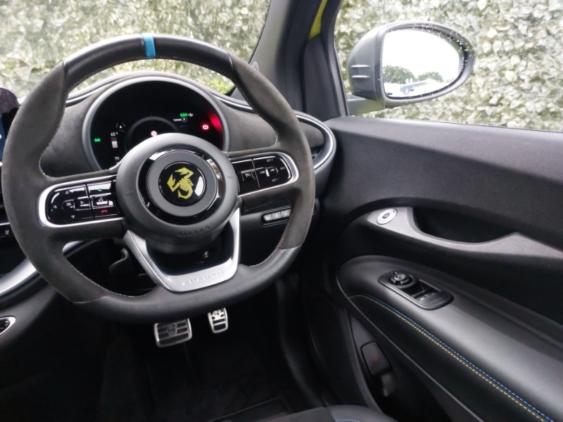 Used Abarth 500 2024 for sale - 76502243: Photo 10