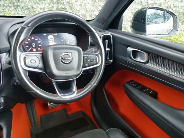Used Volvo XC40 2021 for sale - 76258421: Photo 10
