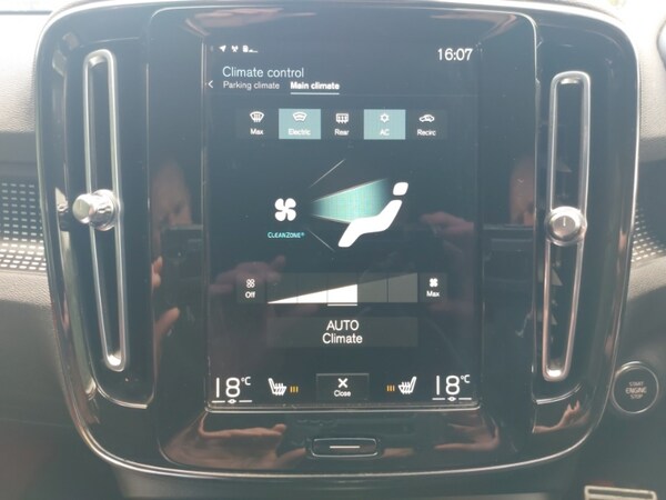 Used Volvo XC40 2021 for sale - 76258421: Photo 16
