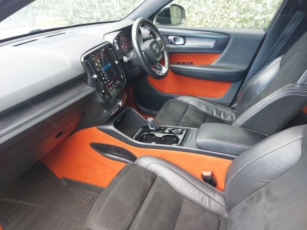 Used Volvo XC40 2021 for sale - 76258421: Photo 5