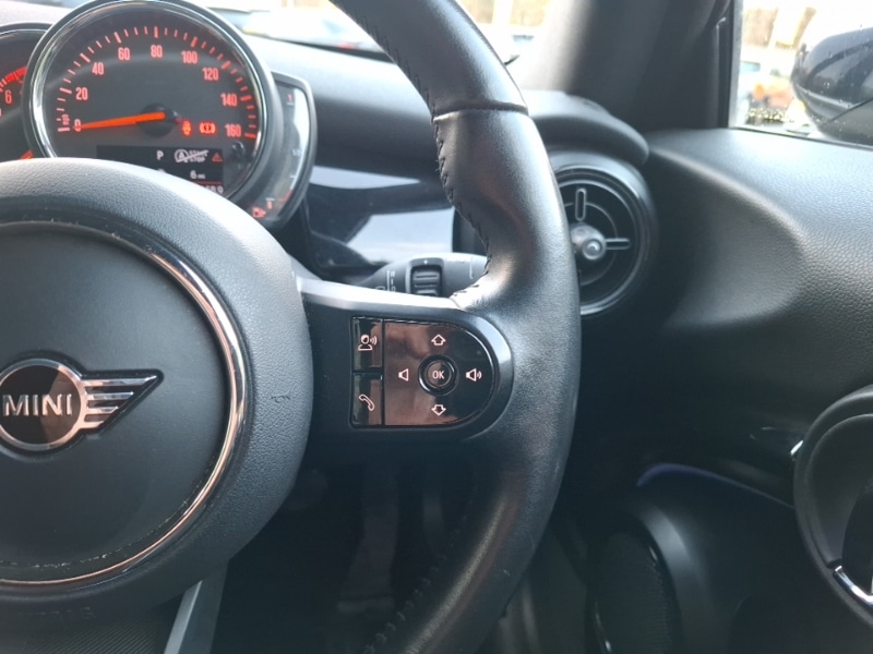 Used MINI Convertible 2022 for sale - 76897587: Photo 13