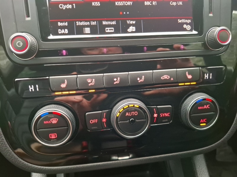 Used Volkswagen Scirocco 2018 for sale - 76893630: Photo 15