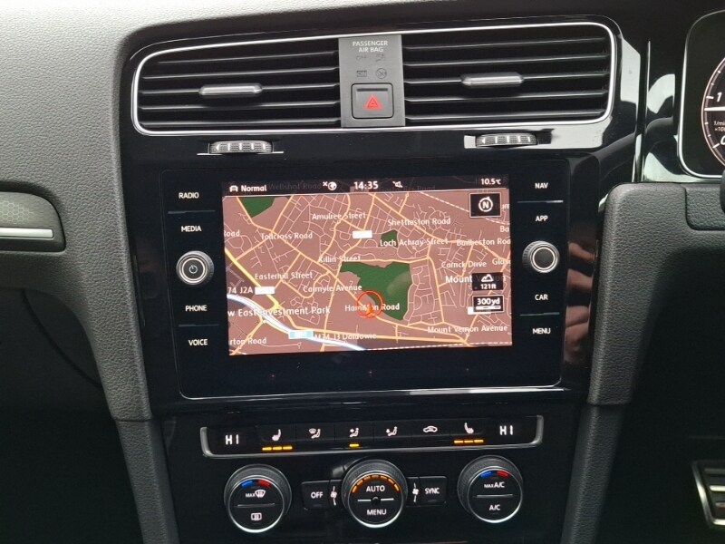 Used Volkswagen Golf 2019 for sale - 77651971: Photo 12