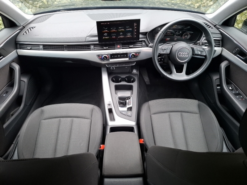 Used Audi A4 2022 for sale - 77776861: Photo 2