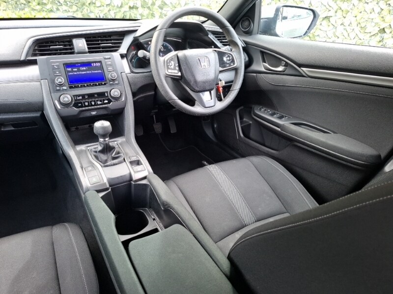 Used Honda Civic 2020 for sale - 78178617: Photo 10