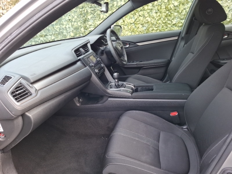 Used Honda Civic 2020 for sale - 78178617: Photo 5