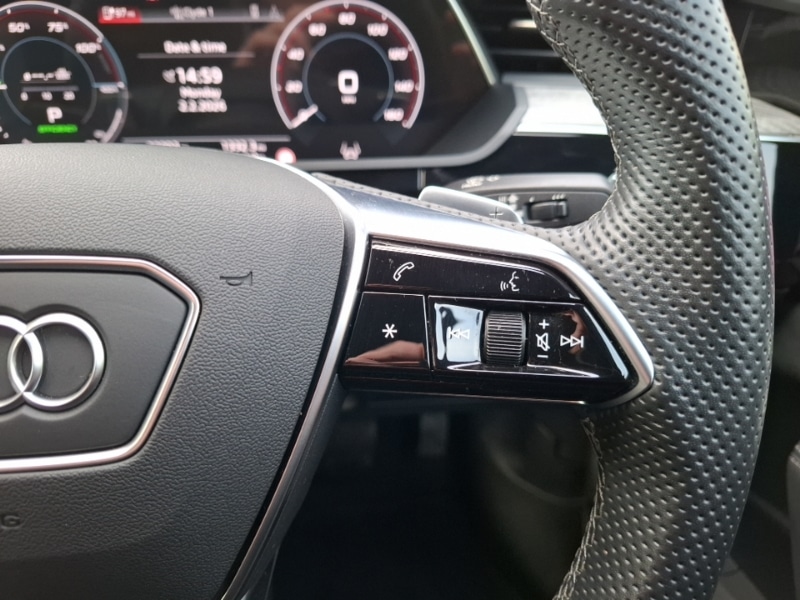 Used Audi e-tron 2022 for sale - 77410262: Photo 13