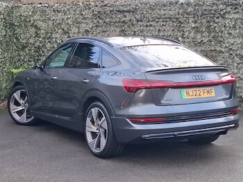 Used Audi e-tron 2022 for sale - 77410262: Photo