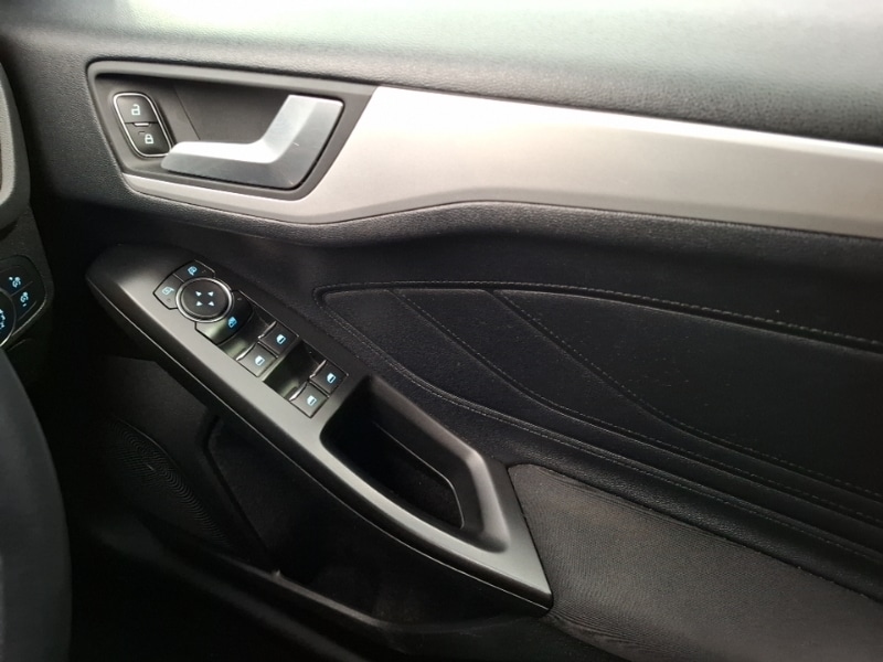 Used Ford Focus 2018 for sale - 76906493: Photo 19