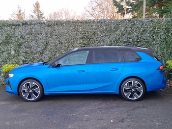 Used Vauxhall Astra 2025 for sale - 76970382: Photo