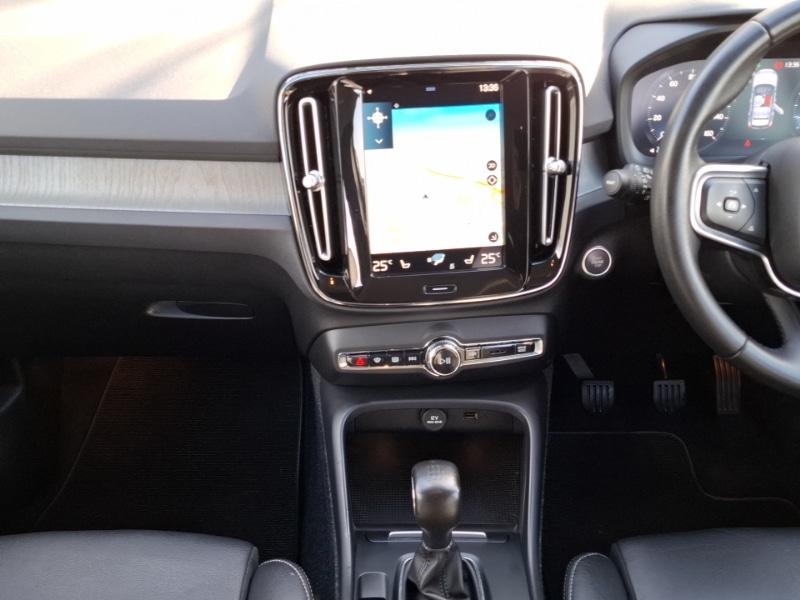 Used Volvo XC40 2021 for sale - 77847132: Photo 10