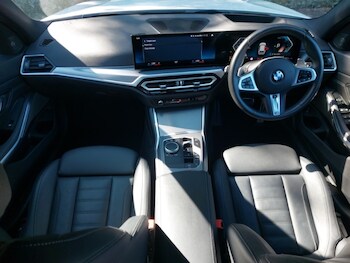 Used BMW 3 Series 2024 for sale - 75640535: Photo