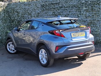 Used Toyota C-HR 2023 for sale - 78425064: Photo