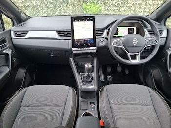Used Renault Captur 2025 for sale - 79440207: Photo