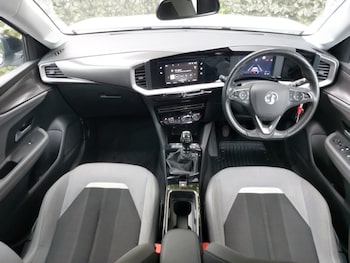 Used Vauxhall Mokka 2022 for sale - 76150387: Photo 2