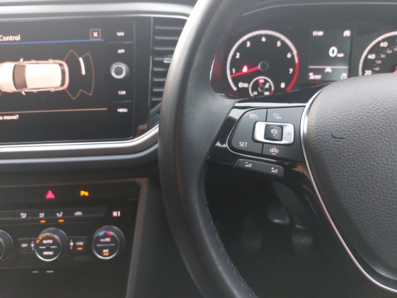 Used Volkswagen T-Roc 2021 for sale - 76408119: Photo 12