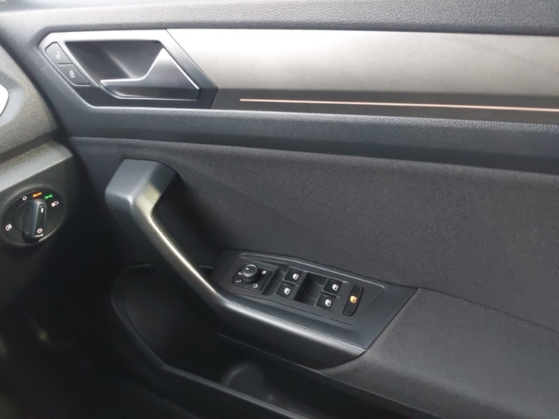 Used Volkswagen T-Roc 2021 for sale - 76408119: Photo 19