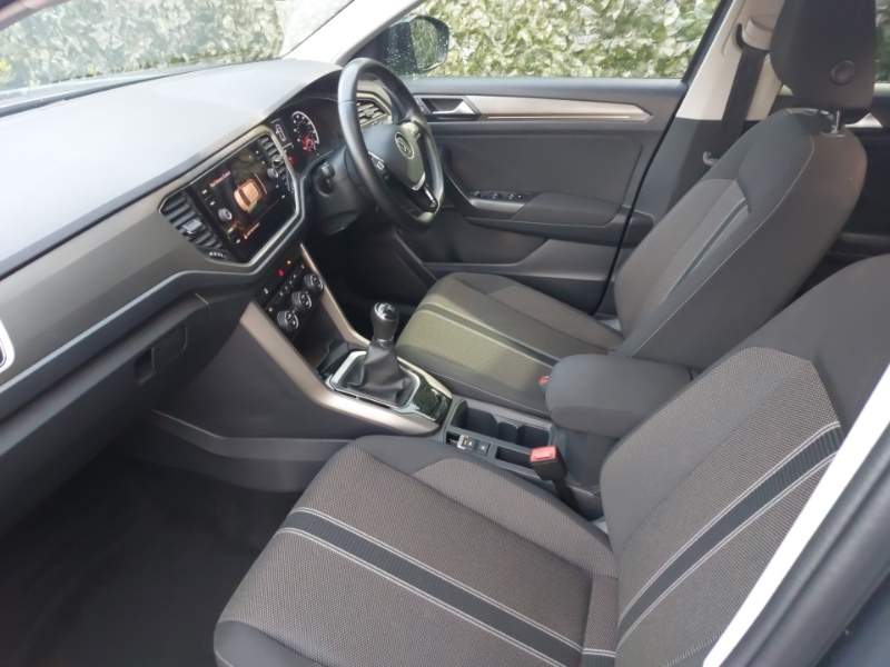 Used Volkswagen T-Roc 2021 for sale - 76408119: Photo 5