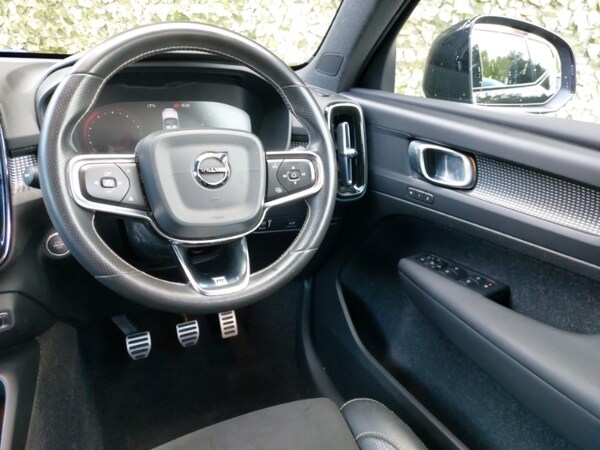 Used Volvo XC40 2020 for sale - 76233311: Photo 10