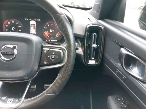 Used Volvo XC40 2020 for sale - 76233311: Photo 13
