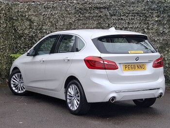 Used BMW 2 Series 2018 for sale - 77852325: Photo