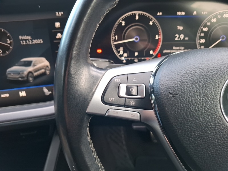 Used Volkswagen Touareg 2019 for sale - 76920335: Photo 12