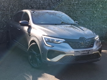 Used Renault Arkana 2023 for sale - 78440916: Photo