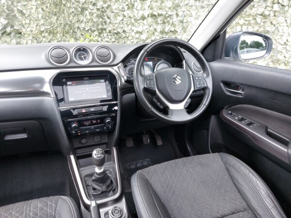Used Suzuki Vitara 2022 for sale - 76112961: Photo 11
