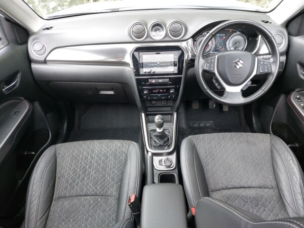 Used Suzuki Vitara 2022 for sale - 76112961: Photo 2