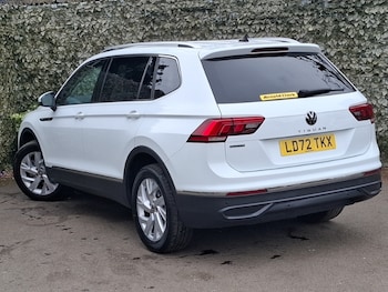 Used Volkswagen Tiguan Allspace 2022 for sale - 78238405: Photo