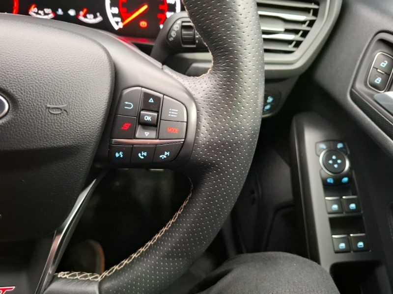 Used Ford Focus 2020 for sale - 76963998: Photo 13