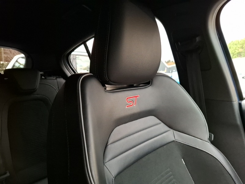 Used Ford Focus 2020 for sale - 76963998: Photo 18