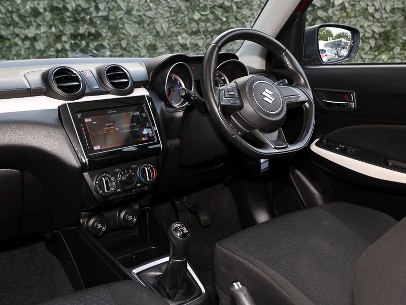 Used Suzuki Swift 2017 for sale - 77790442: Photo 14