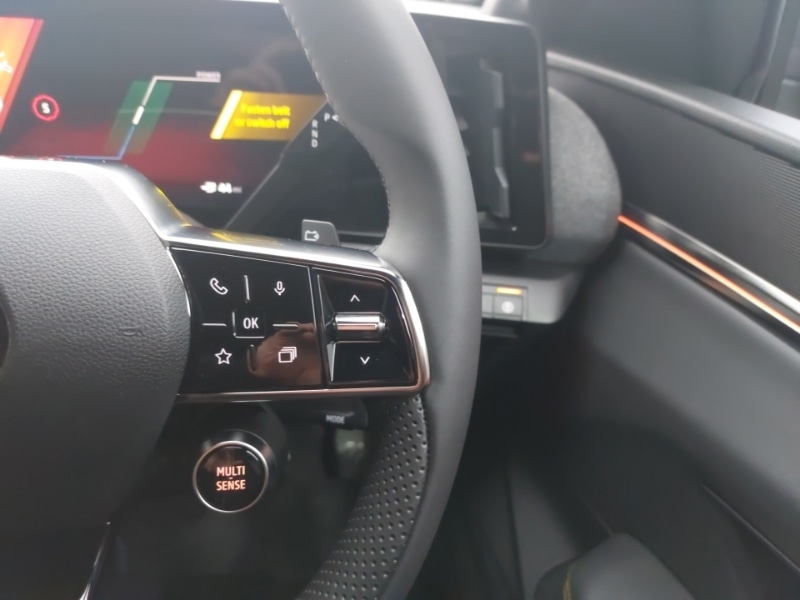 Used Renault Megane E Tech 2024 for sale - 76369627: Photo 13