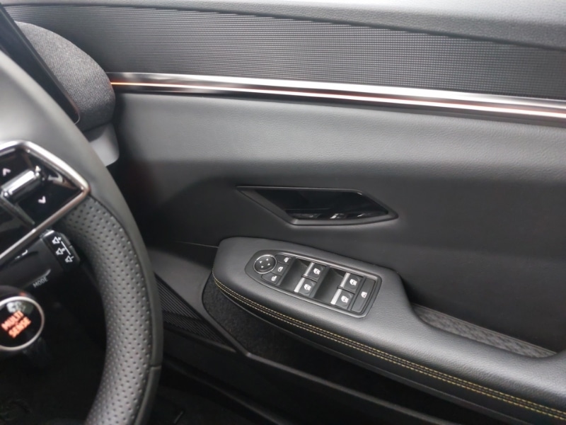 Used Renault Megane E Tech 2024 for sale - 76369627: Photo 19