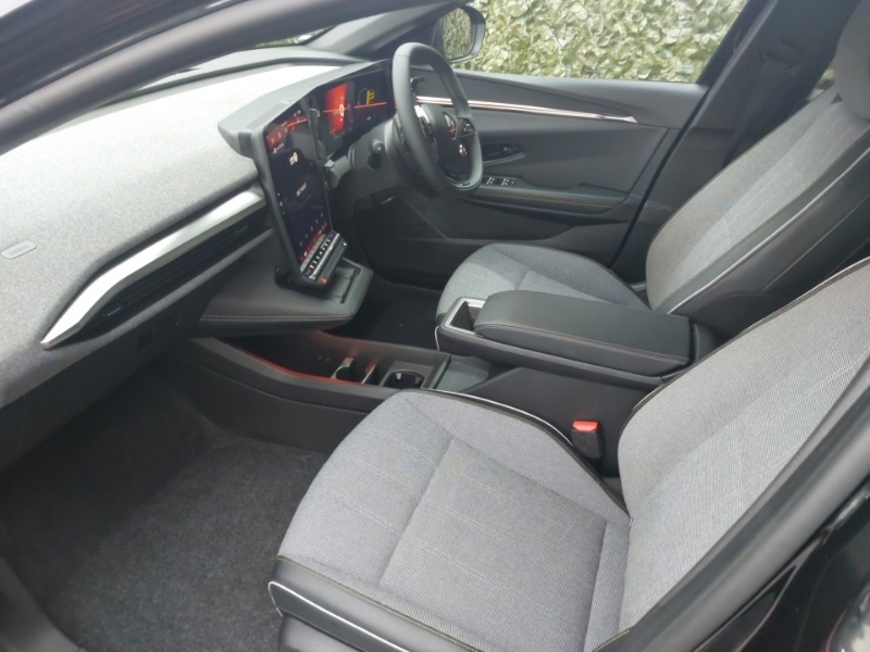 Used Renault Megane E Tech 2024 for sale - 76369627: Photo 5