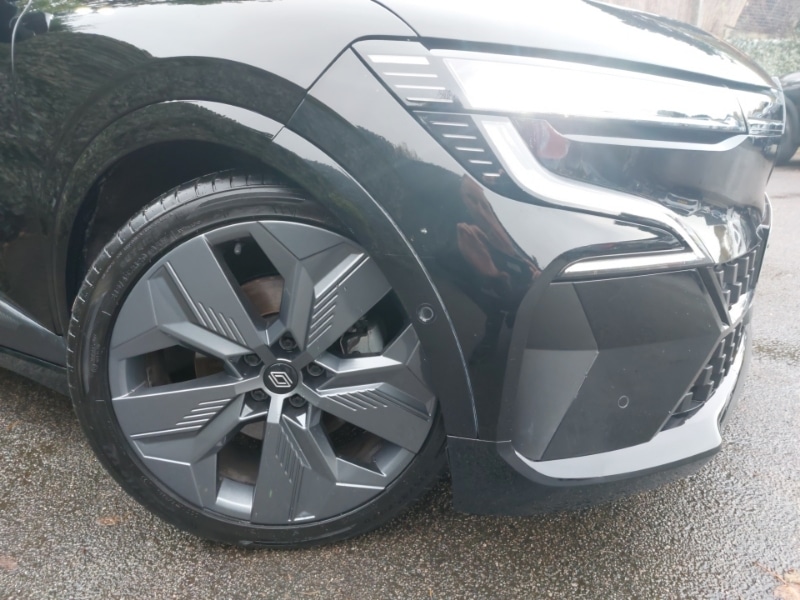 Used Renault Megane E Tech 2024 for sale - 76369627: Photo 9
