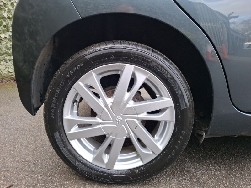 Used Toyota AYGO 2015 for sale - 77716957: Photo 9