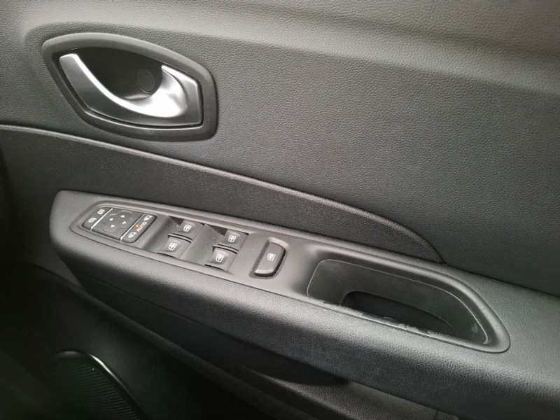 Used Renault Captur 2019 for sale - 77536565: Photo 19