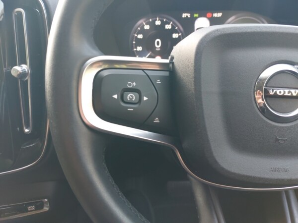 Used Volvo XC40 2022 for sale - 75576417: Photo 12