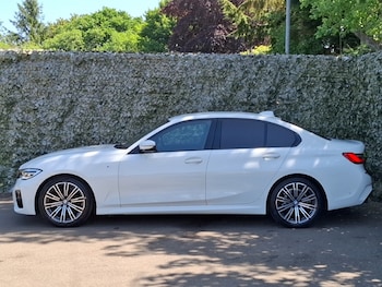 Used BMW 3 Series 2021 for sale - 78700370: Photo