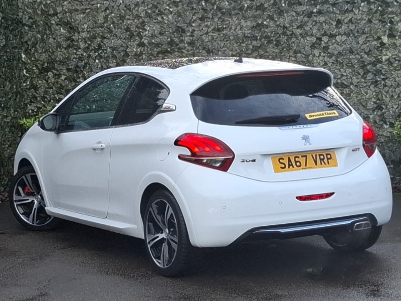 Used Peugeot 208 2017 for sale - 77674401: Photo 3