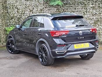 Used Volkswagen T-Roc 2021 for sale - 79723671: Photo