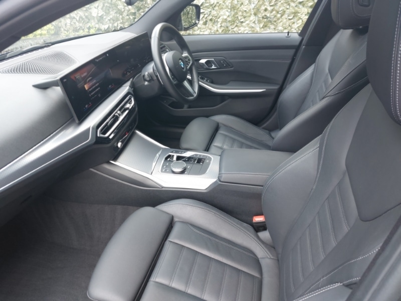 Used BMW 3 Series 2024 for sale - 76816001: Photo 5