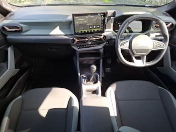 Used Dacia Bigster 2025 for sale - 78698003: Photo