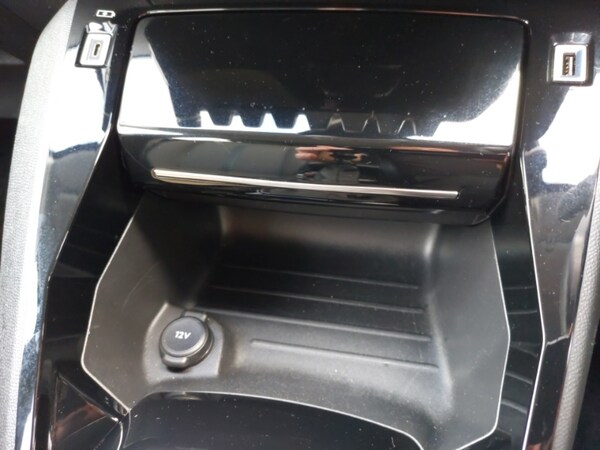 Used Peugeot 208 2022 for sale - 76321280: Photo 17