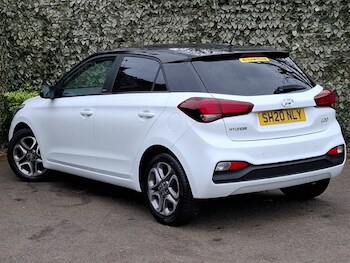 Used Hyundai i20 2020 for sale - 78114133: Photo